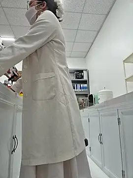 Snapshot of HinaLovely chatting on 03/03/26, 03:34 HinaLovely online show from 03/03/26, 03:34