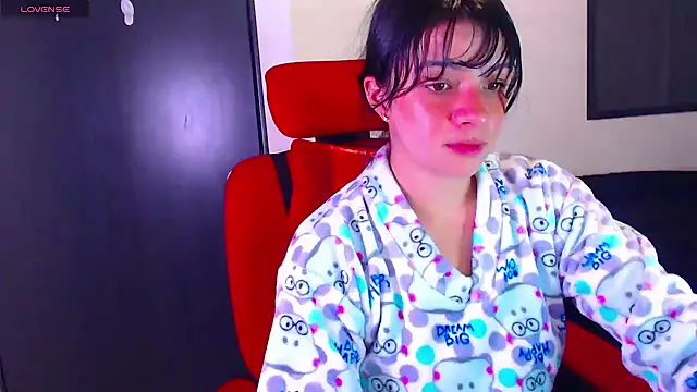 Vannessa  Shy online show from 10/13/25, 10:54