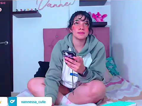 Vannessa  Shy online show from 10/28/25, 01:20