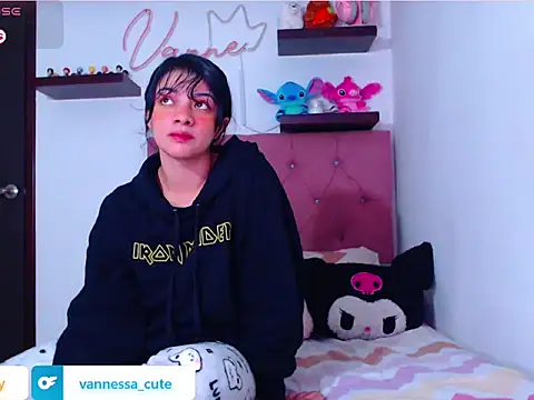 Vannessa  Shy online show from 10/30/25, 11:05