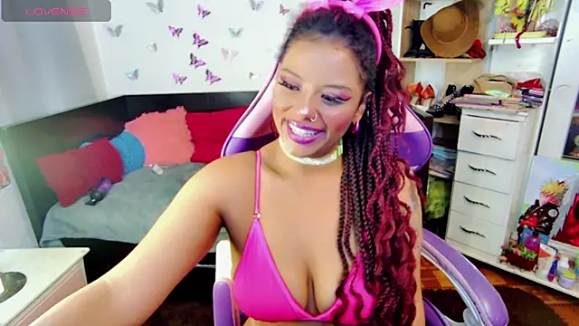 Naasha  online show from 01/10/25, 05:13