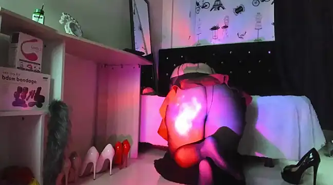 emely garcia online show from 12/26/24, 08:11