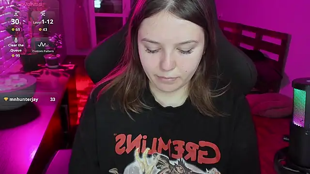 XNirvanaX online show from 12/14/25, 03:56