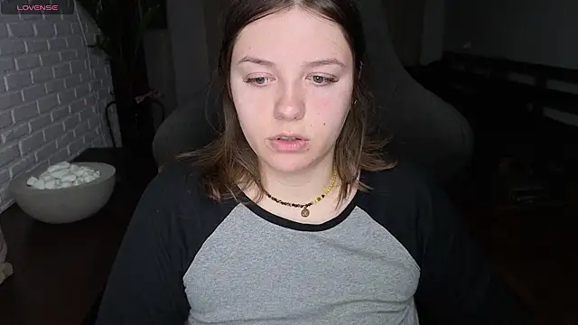 XNirvanaX online show from 07/17/26, 01:56