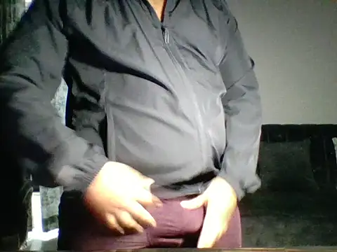 Wildguycums online show from 10/15/25, 04:51