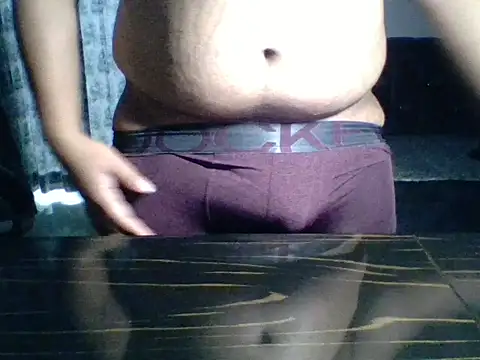 Wildguycums online show from 11/04/25, 05:56