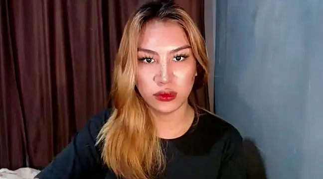 luxxy grand online show from 02/04/25, 08:06