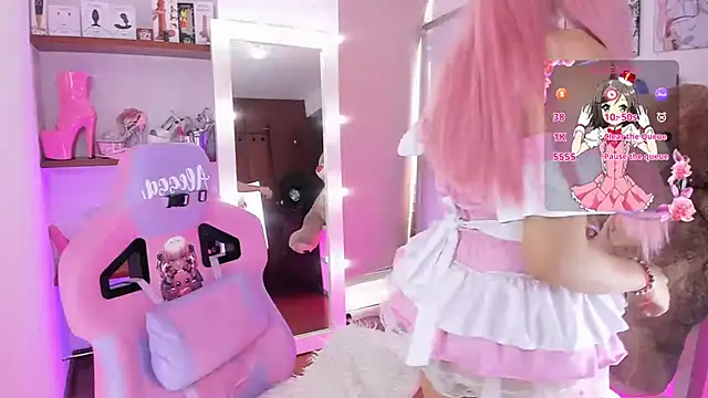 alessandrathedoll online show from 02/04/25, 06:17