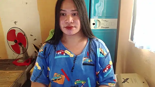 Snapshot of Hugeladycockmarga chatting on 12/02/25, 01:44 Hugeladycockmarga online show from 12/02/25, 01:44