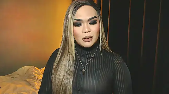 VictoriaEliz online show from 12/20/24, 10:43