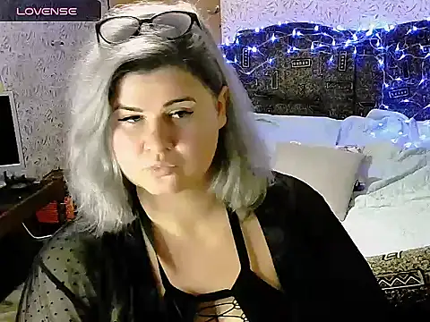 Snapshot of Sexyspicyass chatting on 12/10/24, 09:00 Sexyspicyass online show from 12/10/24, 09:00