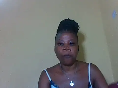 Snapshot of Sweetbaby004 chatting on 07/03/26, 05:19 Sweetbaby004 online show from 07/03/26, 05:19