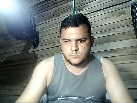 Snapshot of Arcangel_05 chatting on 04/29/26, 04:16 Arcangel 05 online show from 04/29/26, 04:16