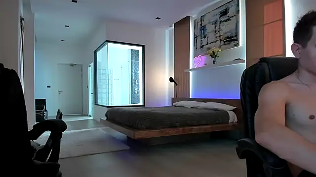 TommyTiffany online show from 01/02/25, 08:06