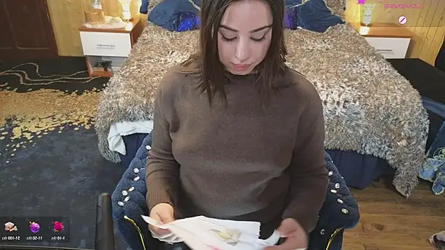 VanessaDoyle online show from 01/28/25, 12:11