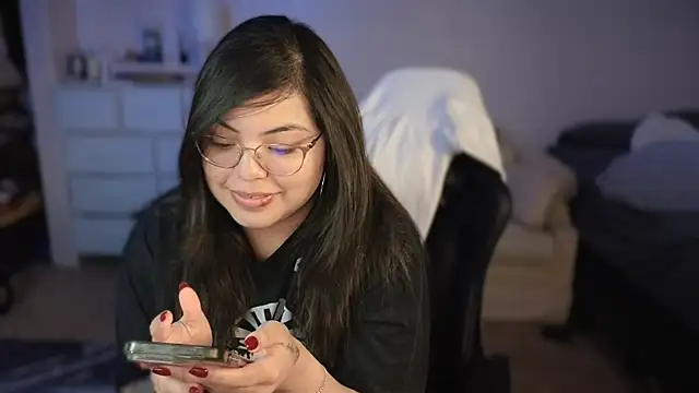 drizzypeach602 online show from 01/16/25, 05:21