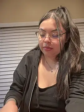 drizzypeach602 online show from 03/08/25, 05:49