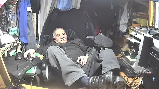 nonnomaturobisex online show from 02/18/25, 05:31