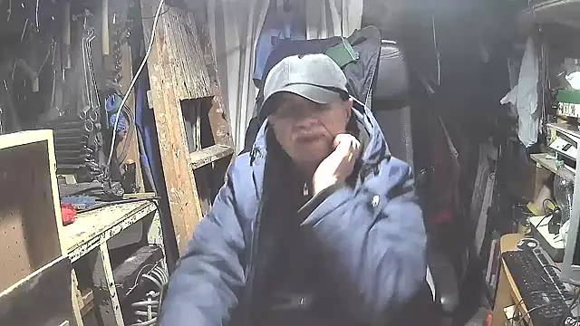 nonnomaturobisex online show from 02/21/25, 03:43