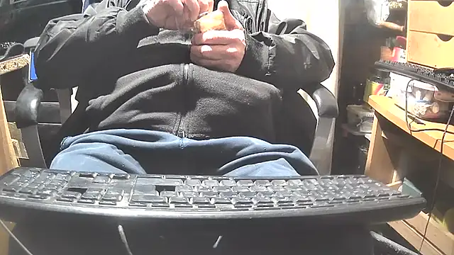 nonnomaturobisex online show from 03/07/25, 04:00