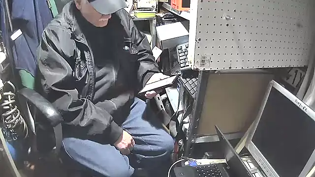 nonnomaturobisex online show from 03/22/25, 03:09