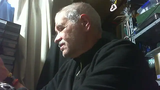 nonnomaturobisex online show from 10/25/25, 10:45