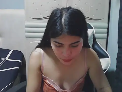 Miss unknown online show from 10/08/25, 02:20