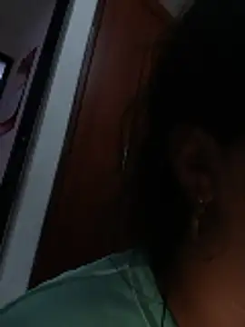 Snapshot of Van3orgasm4me chatting on 01/17/26, 01:38 Van3orgasm4me online show from 01/17/26, 01:38