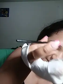 Snapshot of Van3orgasm4me chatting on 03/10/26, 05:51 Van3orgasm4me online show from 03/10/26, 05:51