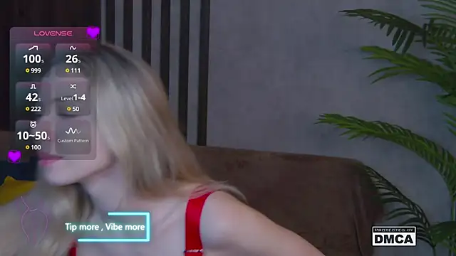 Holl1Would online show from 01/27/25, 10:16