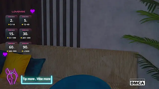 Holl1Would online show from 01/28/25, 10:12