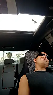 Roberts8inchcock online show from 11/28/25, 12:24