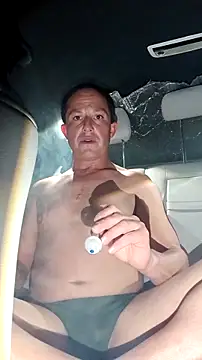 Roberts8inchcock online show from 12/17/25, 03:23