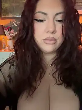 CurvyKimmy1 online show from 04/22/26, 09:22
