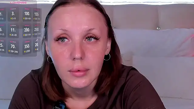 Snapshot of LianaFord chatting on 05/30/26, 04:53 LianaFord online show from 05/30/26, 04:53