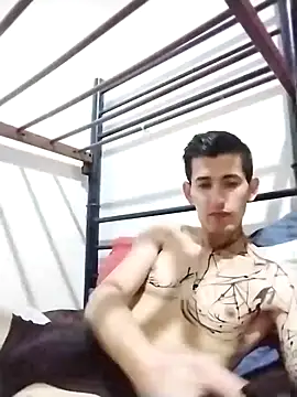 Snapshot of BIG___BEN chatting on 12/21/24, 07:56 BIG BEN online show from 12/21/24, 07:56