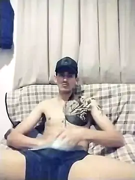 Snapshot of BIG___BEN chatting on 12/27/24, 12:01 BIG BEN online show from 12/27/24, 12:01