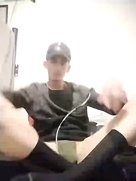 Snapshot of BIG___BEN chatting on 01/26/25, 02:08 BIG BEN online show from 01/26/25, 02:08