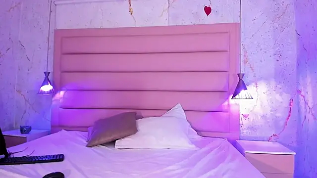 AntonellaRossi online show from 03/13/25, 01:54