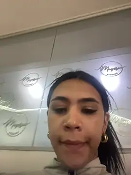 Snapshot of AntonellaRossi chatting on 07/03/26, 05:30 AntonellaRossi online show from 07/03/26, 05:30