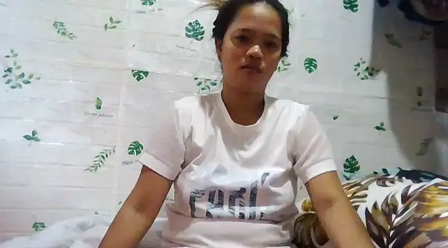 Silly Girl21 online show from 12/30/24, 02:09