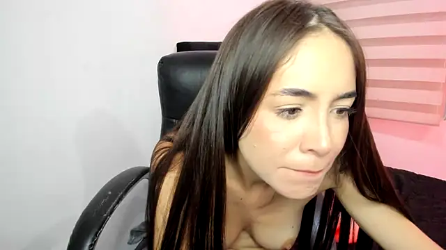 CristinaLaurentt online show from 02/22/25, 02:28