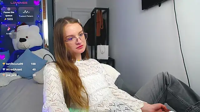 KateJonson online show from 01/03/25, 11:25