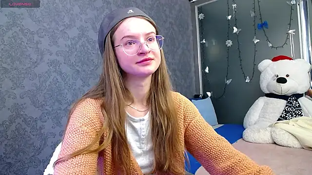 KateJonson online show from 10/24/25, 06:43