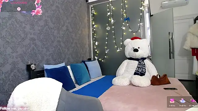 KateJonson online show from 10/27/25, 01:26