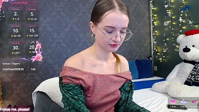 KateJonson online show from 11/07/25, 08:03