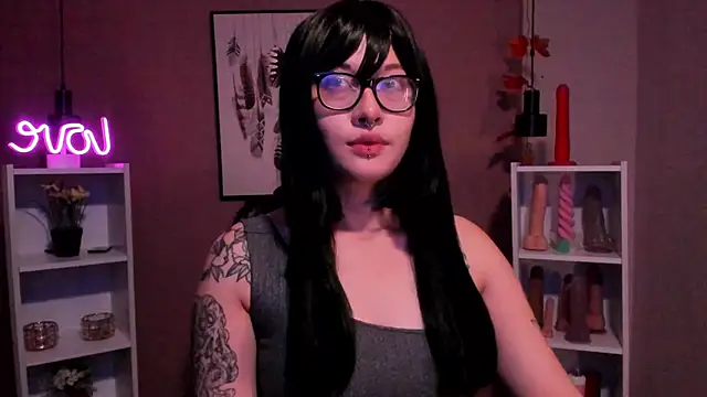  asami chieko  online show from 03/06/25, 10:15