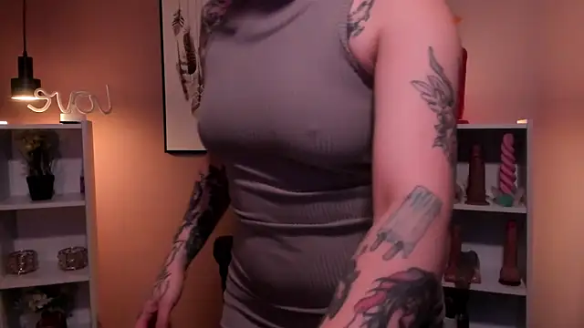  asami chieko  online show from 03/14/25, 08:38