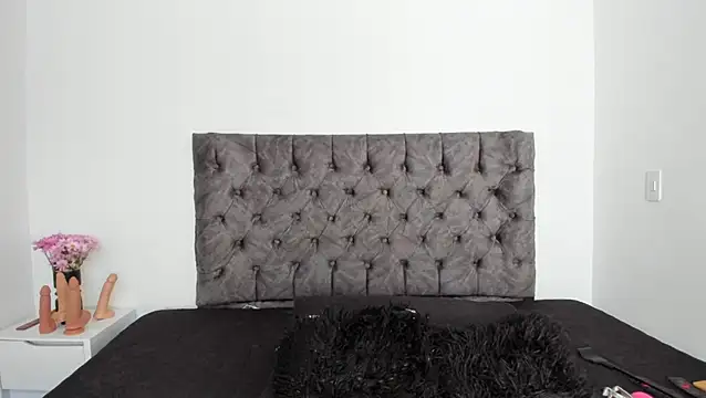 sweet  wild online show from 04/10/26, 08:57