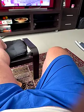 Snapshot of suedel65 chatting on 10/29/25, 08:05 suedel65 online show from 10/29/25, 08:05